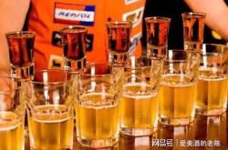 白酒对比啤酒黄酒红酒