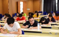 外语学研站英语六级听力课程：轻松攻克听力难关，快速提升六级分数