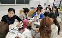 外语学研站留学英语小组讨论：掌握海外课堂必备技能，轻松应对小组讨论挑战