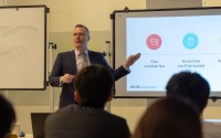 外语学研站英语中级提升课程：6个月突破B2流利水平，告别职场会议词穷尴尬