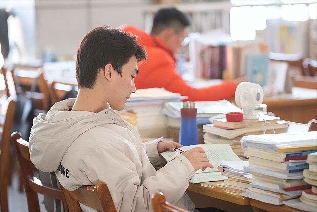 外语学研站英语考研阅读课程：高效提分15分，投资回报率超3倍，轻松攻克考研英语难关